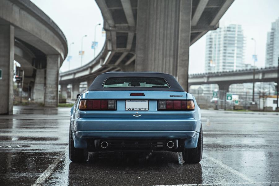  Aston Martin Virage Volante 1992 года  (NA) (фото 11 из 22)